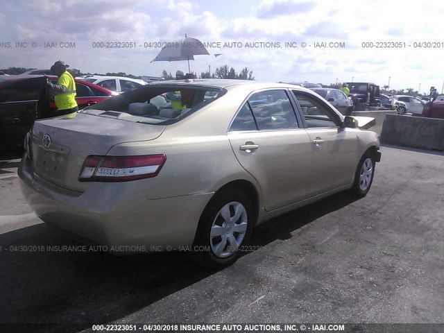 4T1BF3EK3BU222364 - 2011 TOYOTA CAMRY SE/LE/XLE 金色 照片 4