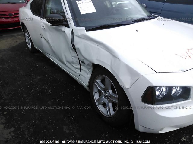 2B3KA33V29H628893 - 2009 DODGE CHARGER SXT WHITE photo 6