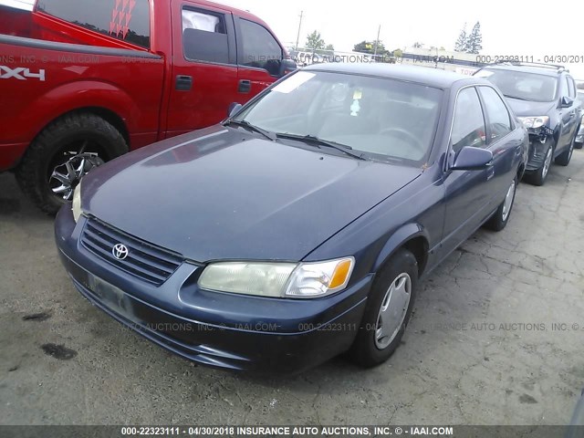 4T1BG22KXWU314802 - 1998 TOYOTA CAMRY CE/LE/XLE 蓝色 照片 2