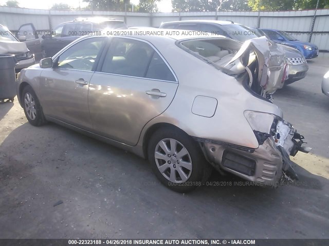 JTNBE46K673005878 - 2007 TOYOTA CAMRY NEW GENERAT CE/LE/XLE/SE GOLD photo 3