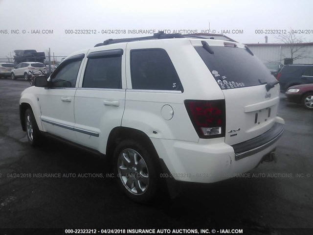 1J4HR58255C672437 - 2005 JEEP GRAND CHEROKEE LIMITED WHITE photo 3