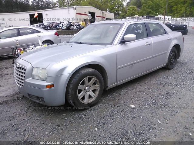 2C3LA53G46H472095 - 2006 CHRYSLER 300 TOURING SILVER photo 2