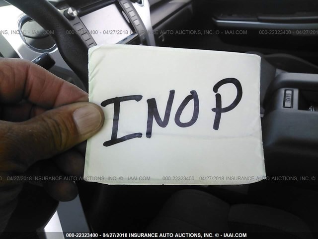 5TFRM5F17JX125658 - 2018 TOYOTA TUNDRA DOUBLE CAB SR/SR5 WHITE photo 7