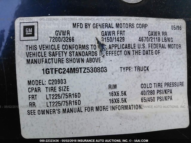 1GTFC24M9TZ530803 - 1996 GMC SIERRA C2500 BLUE photo 9