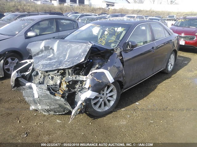 4T4BF1FK6CR163241 - 2012 TOYOTA CAMRY SE/LE/XLE 灰色 照片 2