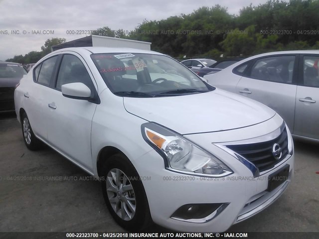 3N1CN7AP1JL860449 - 2018 NISSAN VERSA S/S PLUS/SV/SL WHITE photo 1