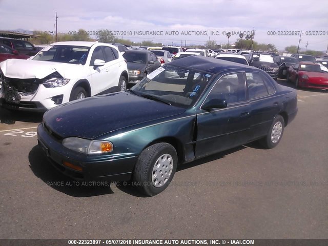 4T1BG12K1TU943810 - 1996 TOYOTA CAMRY DX/LE/XLE GREEN photo 2