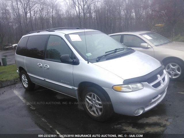 1B4GP45L3YB575078 - 2000 DODGE CARAVAN SE/SPORT SILVER photo 1