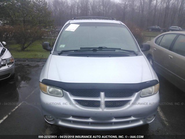 1B4GP45L3YB575078 - 2000 DODGE CARAVAN SE/SPORT SILVER photo 6