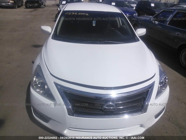 1N4AL3AP7EC162745 - 2014 NISSAN ALTIMA 2.5/S/SV/SL WHITE photo 6