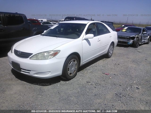 4T1BE32K24U343980 - 2004 TOYOTA CAMRY LE/XLE/SE თეთრი ფოტო 2