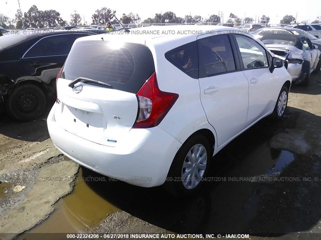 3N1CE2CP1FL409965 - 2015 NISSAN VERSA NOTE S/S PLUS/SV/SL/SR WHITE photo 4