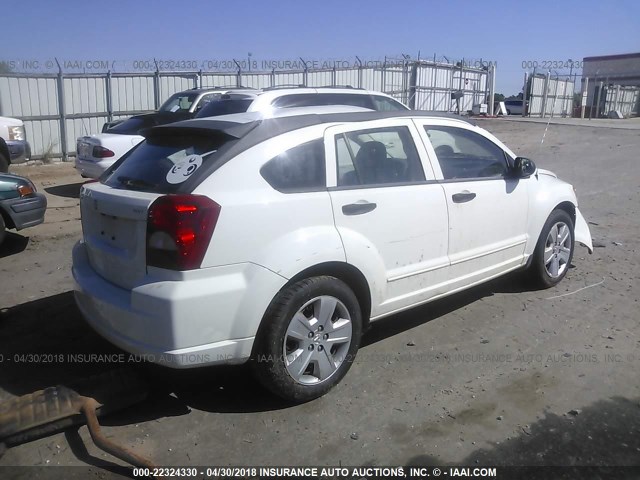 1B3HB48B17D508136 - 2007 DODGE CALIBER SXT WHITE photo 4