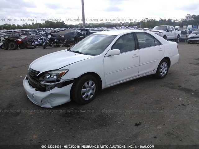 4T1BE32K02U115828 - 2002 TOYOTA CAMRY LE/XLE/SE თეთრი ფოტო 2