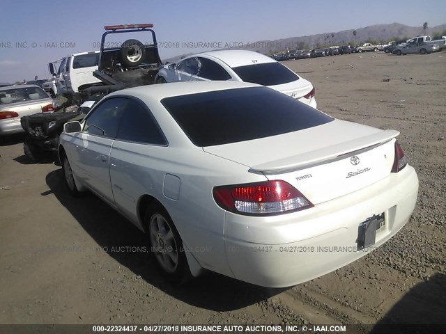 2T1CF22P01C539100 - 2001 TOYOTA CAMRY SOLARA SE/SLE თეთრი ფოტო 3