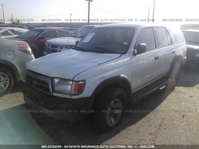 JT3GM84R4W0035065 - 1998 TOYOTA 4RUNNER WHITE photo 2