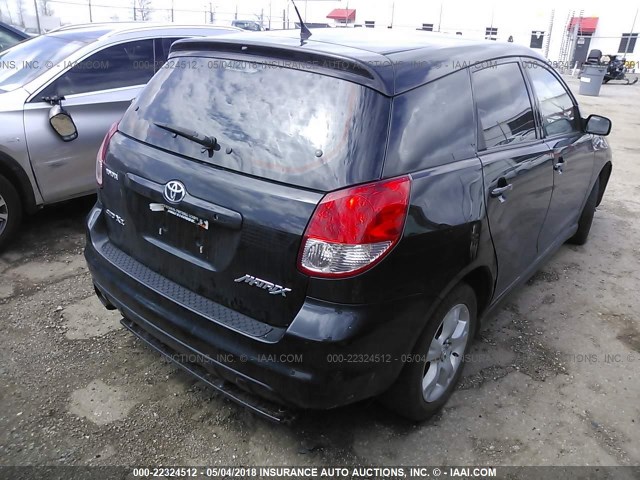 2T1LR32EX4C188597 - 2004 TOYOTA COROLLA MATRIX XR BLACK photo 4