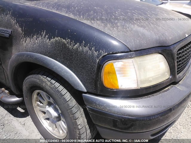 1FMRU15WX1LA80661 - 2001 FORD EXPEDITION XLT 黑色 照片 6