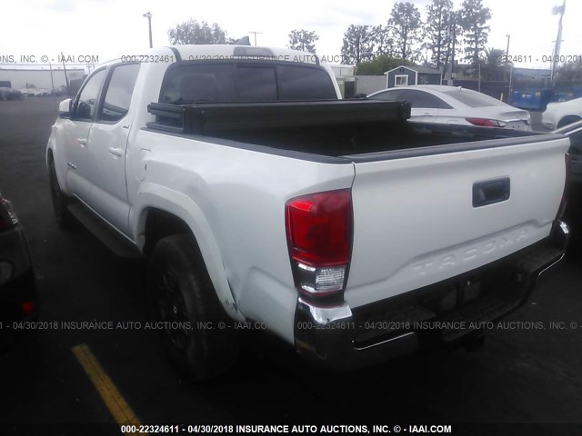 3TMAZ5CN0HM046306 - 2017 TOYOTA TACOMA DBL CAB/SR5/TRD SPORT/OR WHITE photo 3