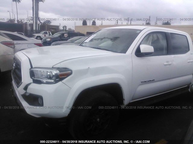 3TMAZ5CN0HM046306 - 2017 TOYOTA TACOMA DBL CAB/SR5/TRD SPORT/OR WHITE photo 6