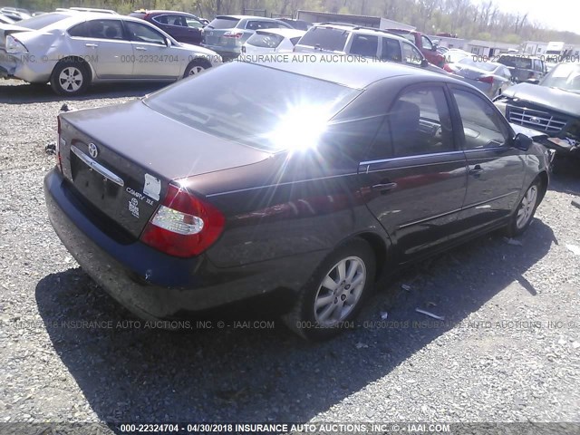 4T1BE32K03U682011 - 2003 TOYOTA CAMRY LE/XLE/SE იასამნისფერი ფოტო 4