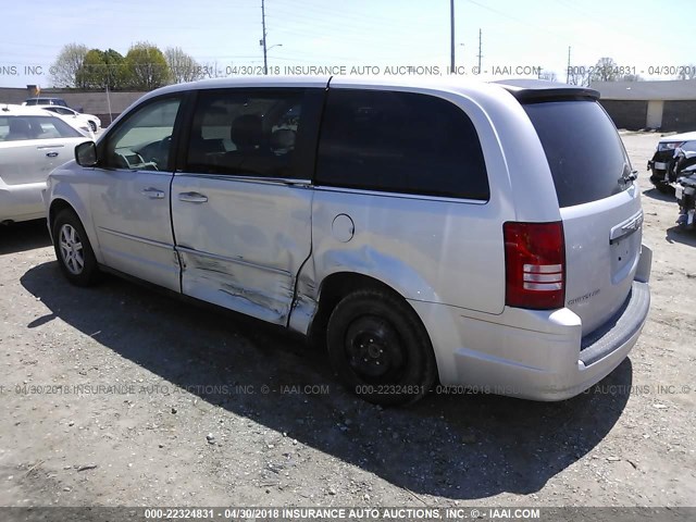 2A4RR2D16AR431276 - 2010 CHRYSLER TOWN & COUNTRY LX GRAY photo 3