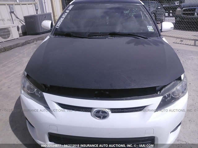 JTKJF5C71D3064537 - 2013 TOYOTA SCION TC 白色 照片 6