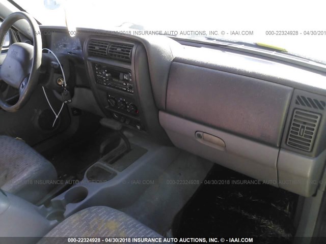 1J4FJ68S9WL136094 - 1998 JEEP CHEROKEE SPORT/CLASSIC შავი ფოტო 5