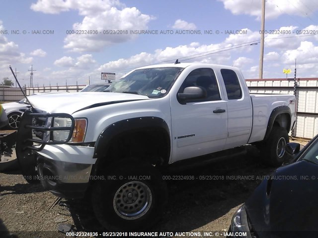 2GTEK19J081229232 - 2008 GMC SIERRA K1500 WHITE photo 2