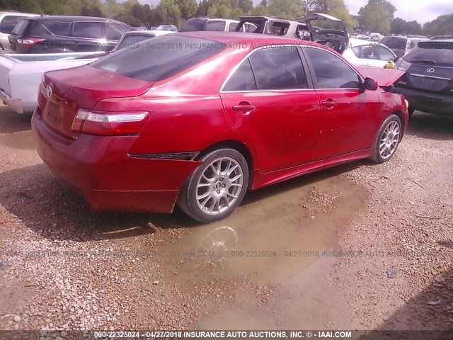 4T1BE46K17U051418 - 2007 TOYOTA CAMRY NEW GENERAT CE/LE/XLE/SE RED photo 4