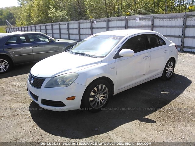 JS2RE9A37A6100493 - 2010 SUZUKI KIZASHI SE WHITE photo 2