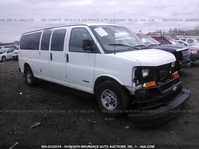 1GAHG39U931161248 - 2003 CHEVROLET EXPRESS G3500  WHITE photo 1