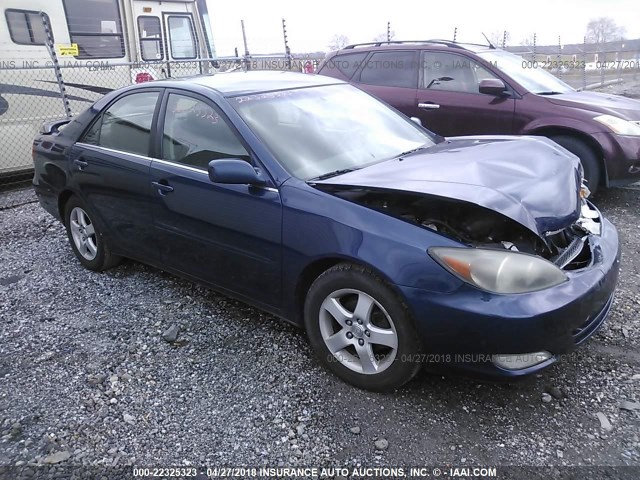 4T1BE32K73U205883 - 2003 TOYOTA CAMRY LE/XLE/SE BLUE photo 1