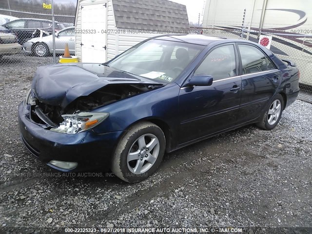 4T1BE32K73U205883 - 2003 TOYOTA CAMRY LE/XLE/SE ლურჯი ფოტო 2