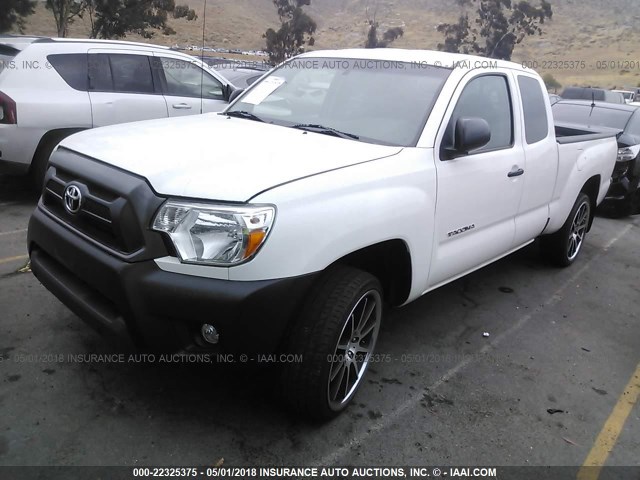 5TFTX4CN1FX063129 - 2015 TOYOTA TACOMA ACCESS CAB Weiß Foto 2