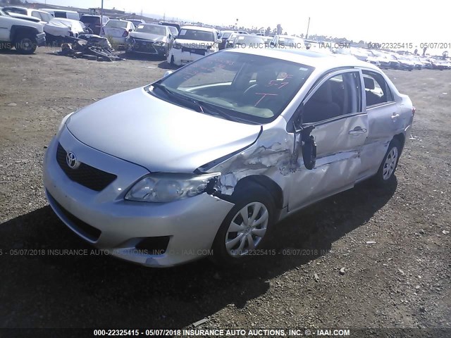 2T1BU4EE1AC407065 - 2010 TOYOTA COROLLA S/LE/XLE SILVER photo 2