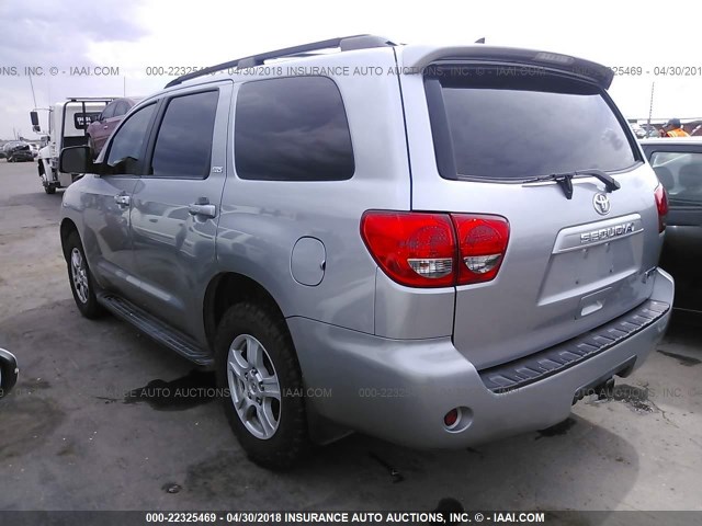 5TDZY5G13CS042725 - 2012 TOYOTA SEQUOIA SR5 SILVER photo 3