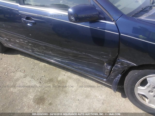 4T1BF32K72U523823 - 2002 TOYOTA CAMRY LE/XLE/SE ლურჯი ფოტო 6