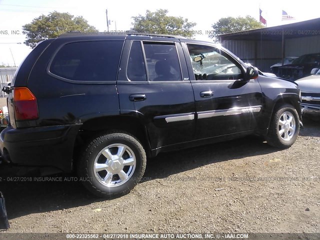 1GKDT13S042123758 - 2004 GMC ENVOY BLACK photo 4