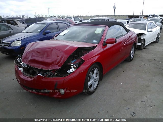 4T1FA38P56U087014 - 2006 TOYOTA CAMRY SOLARA SE/SLE RED photo 2