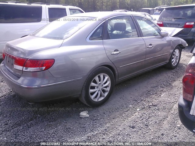 KMHFC46FX6A126112 - 2006 HYUNDAI AZERA SE/LIMITED GRAY photo 4