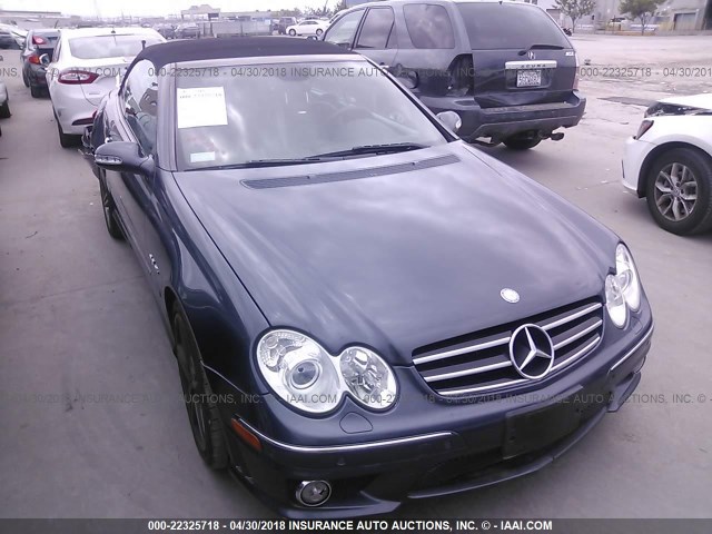 WDBTK77G18T092084 - 2008 MERCEDES-BENZ CLK 63 AMG GRAY photo 1