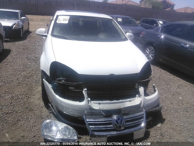 3VWRZ7AJ7AM164368 - 2010 VOLKSWAGEN JETTA SE/SEL WHITE photo 6