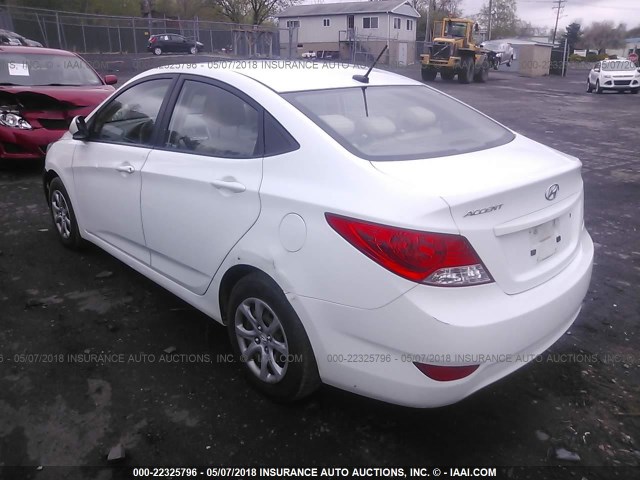 KMHCT4AEXCU218297 - 2012 HYUNDAI ACCENT GLS/GS WHITE photo 3