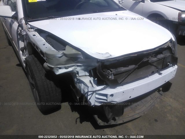 1G1ZC5E0XCF306587 - 2012 CHEVROLET MALIBU 1LT 白色 照片 6