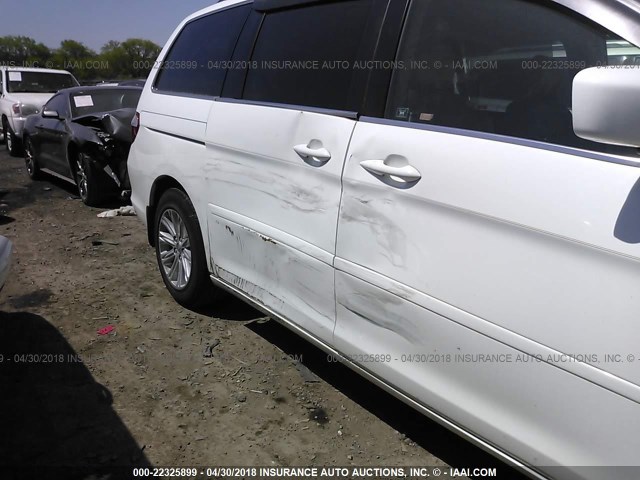 5FNRL38896B107598 - 2006 HONDA ODYSSEY TOURING WHITE photo 6