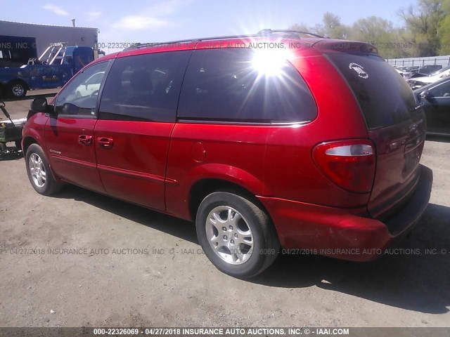 2B4GP74L21R388702 - 2001 DODGE GRAND CARAVAN EX RED photo 3