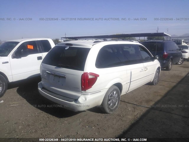 2C8GP64L15R430925 - 2005 CHRYSLER TOWN & COUNTRY LIMITED WHITE photo 4