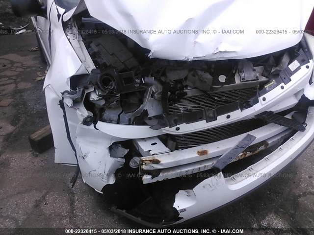 1GNDV23118D205891 - 2008 CHEVROLET UPLANDER LS WHITE photo 6