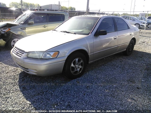 4T1BG22K8VU125578 - 1997 TOYOTA CAMRY CE/LE/XLE 米色 照片 2
